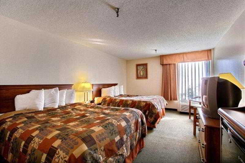 Days Inn & Suites By Wyndham Mt Pleasant Mount Pleasant Bilik gambar